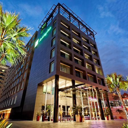 홀리데이 인 산토 도밍고 호텔 앤 스위트 산토도밍고 외부 사진 Holiday Inn Bangkok