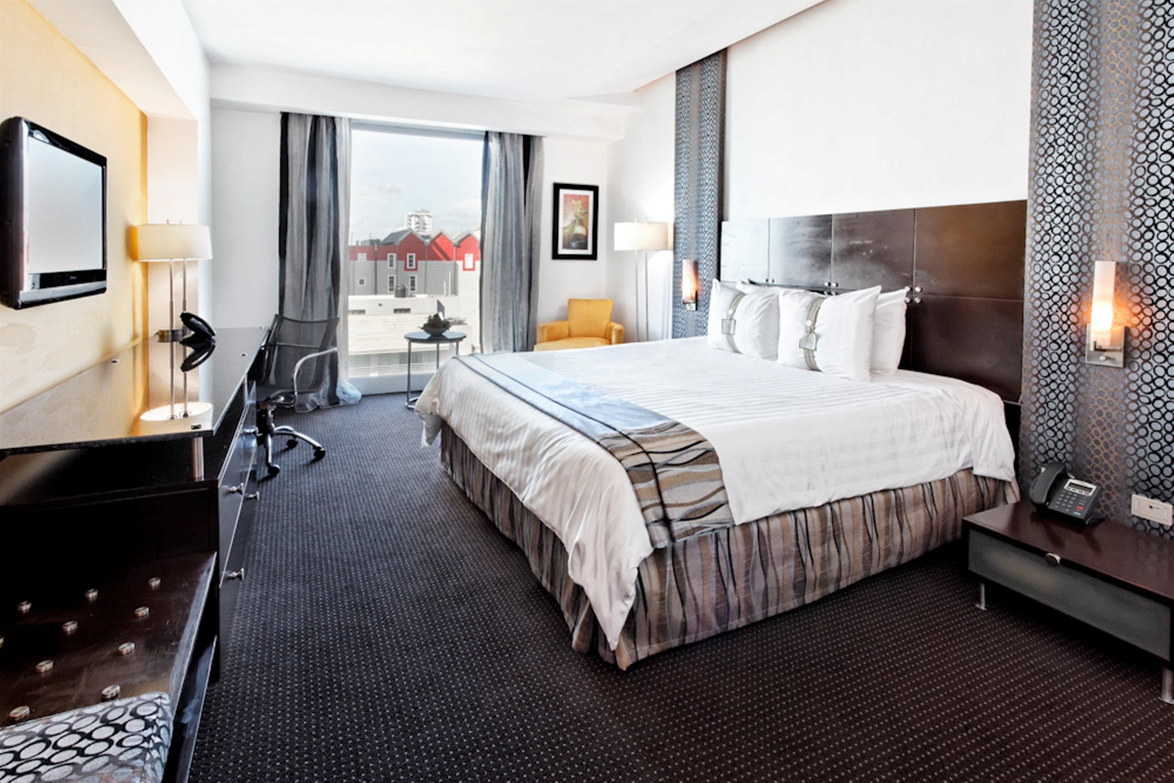 홀리데이 인 산토 도밍고 호텔 앤 스위트 산토도밍고 외부 사진 A room at the hotel